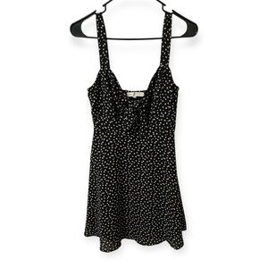 Cloud & Sky Black Floral Mini Dress Knot Front Cutout Lined Women’s Size Small
